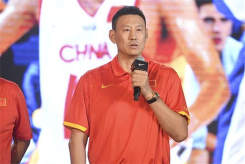中国篮协:拟聘李楠出任新一届中国男篮国家队主教练