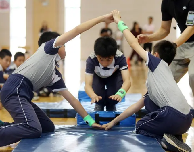 体育成课后服务香悖悖!体育老师和教练真的"翻身"了?